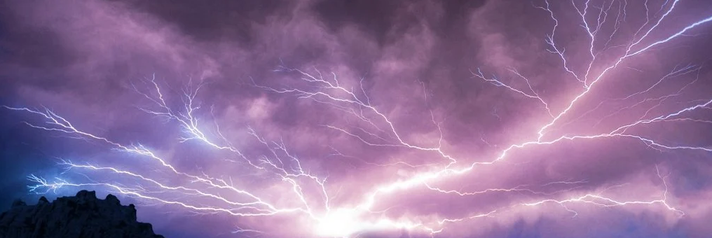storm-heading